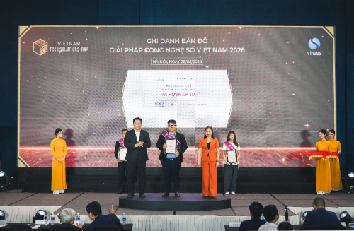 Giải sản phẩm xuất sắc của ngành Công nghệ số Việt Nam cho Bản đồ số bệnh viện và điều hướng thông minh